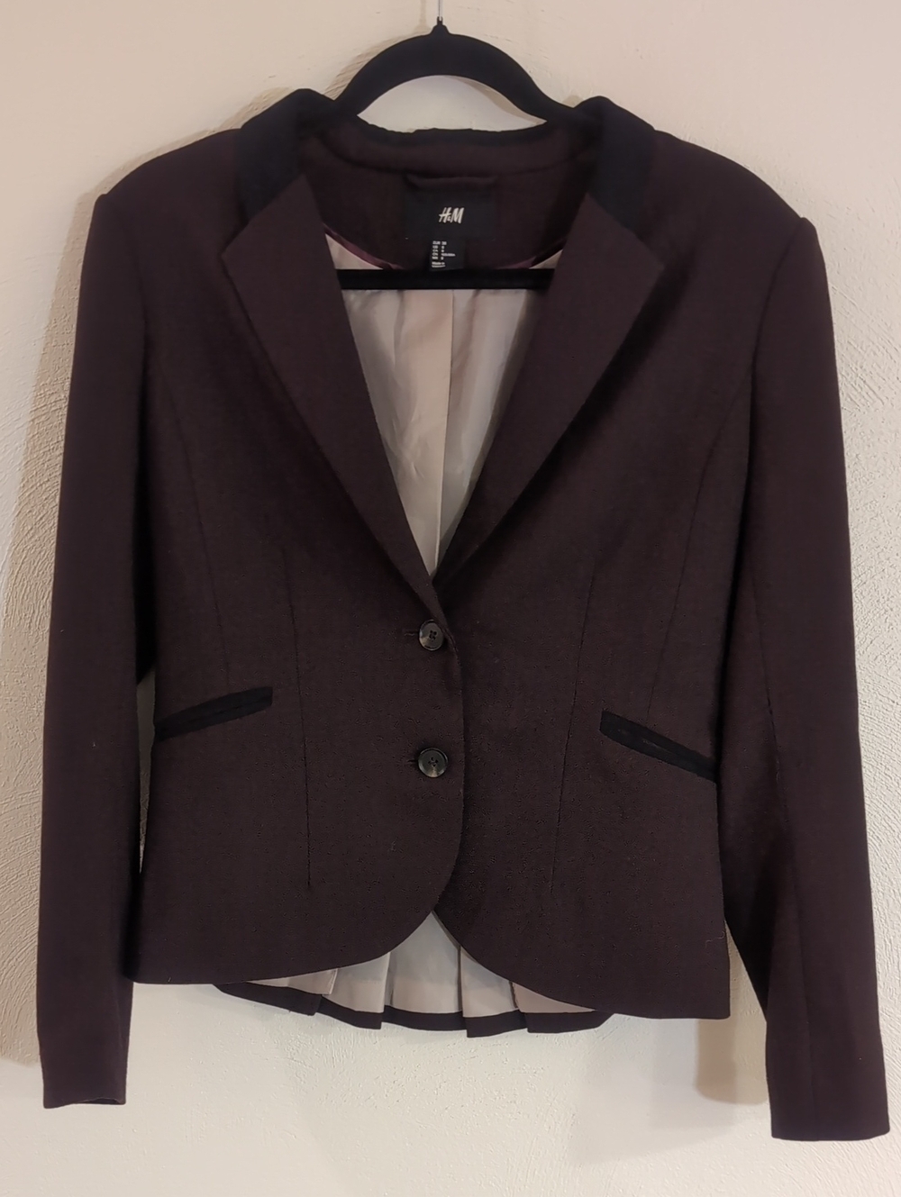 H&M Women's Dark Brown Two-Button Tailored Blazer